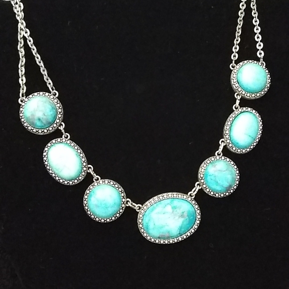 American Eagle faux turquoise silver necklace.